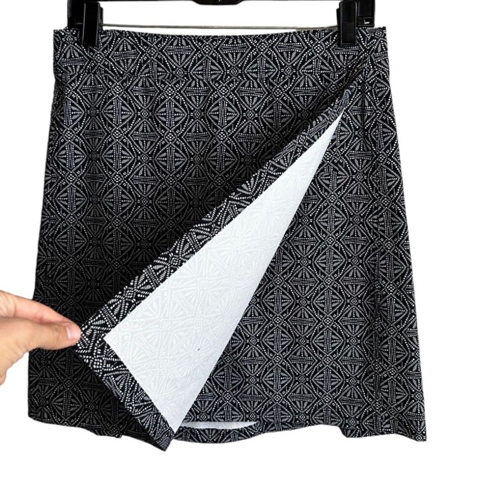 Ripskirt Hawaii Velcro Wrap Skirt Black White Quick Dry Beach Coverup Mini Skirt - Picture 3 of 6
